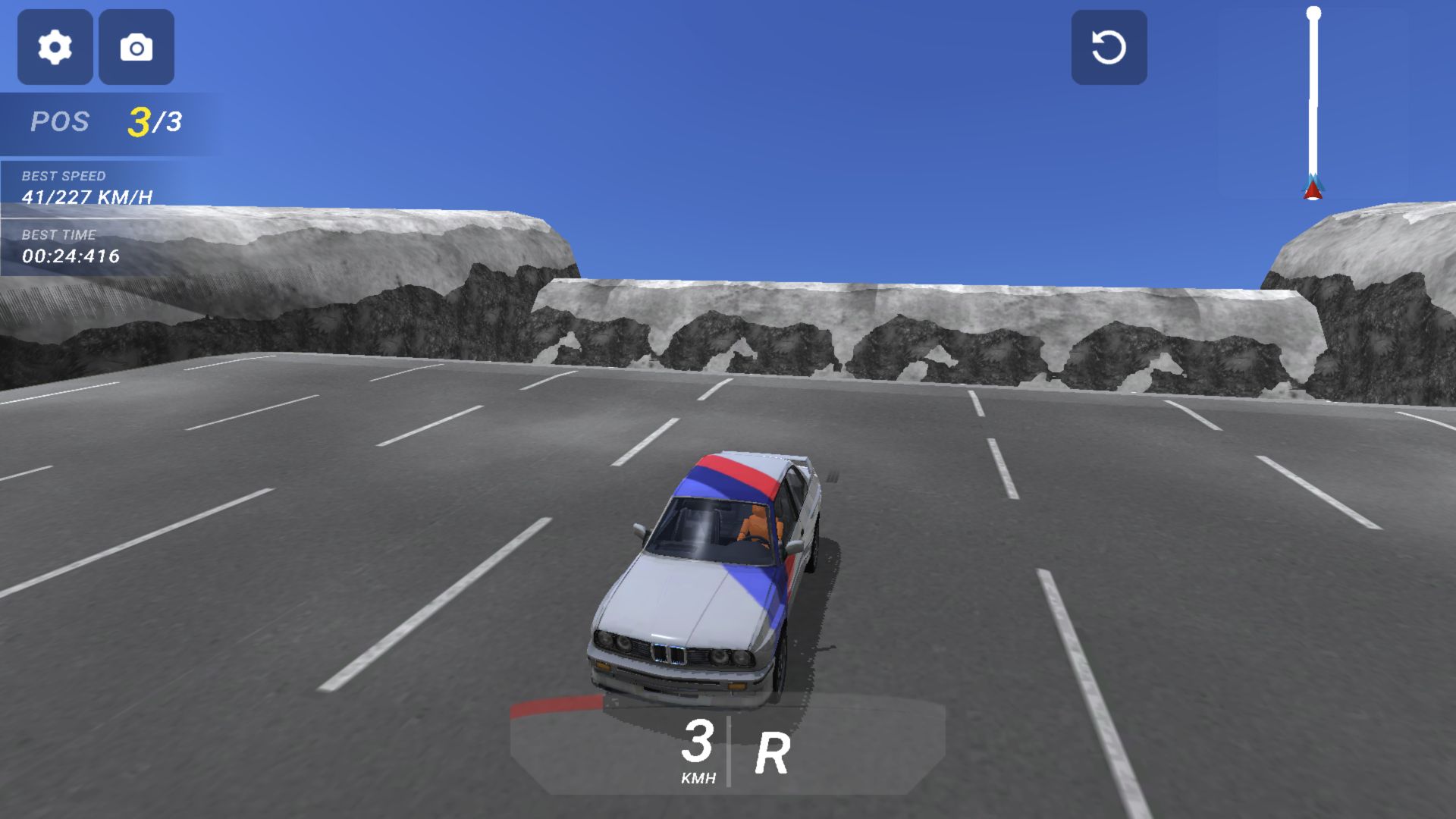 Deadly Descent car in front-facing view with 3 KMH and reverse gear